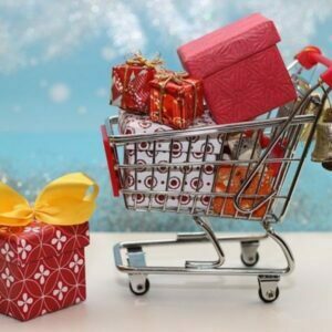 5 tips how to shop for winter holidays